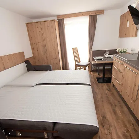 Haus Notburga Affittacamere 3*